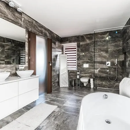 House * Sauna * Villa Poznań